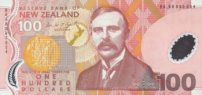  New Zealand 100 dollar polymer banknote 
 Reserve Bank of New Zealand 